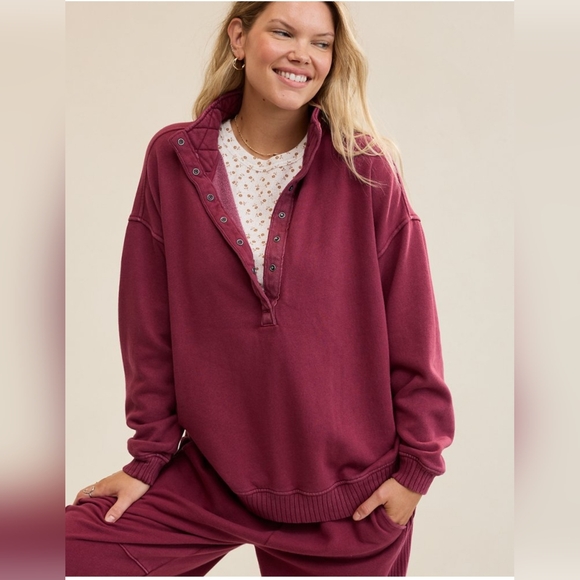 Aerie OH SNAP Sweatshirt Red Small Deep Cherry NWT - Picture 3 of 10